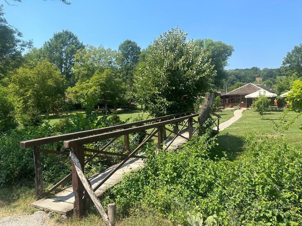 Villa Kumova Vodenica à Markova Crkva Extérieur photo